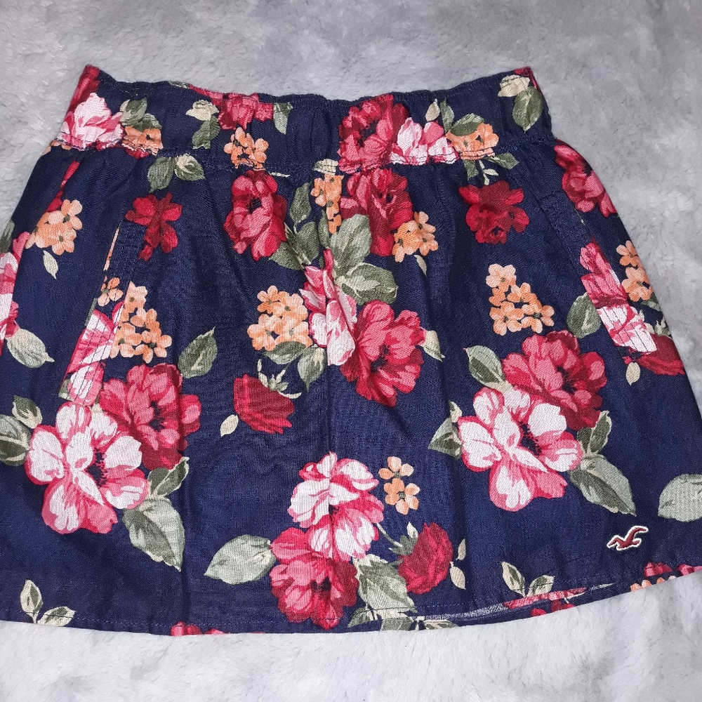 Hollister Skirt